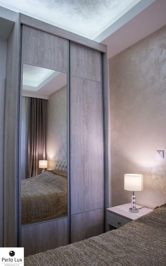 Perla Lux Apartments อารันเยโลวัคส์ ภายนอก รูปภาพ