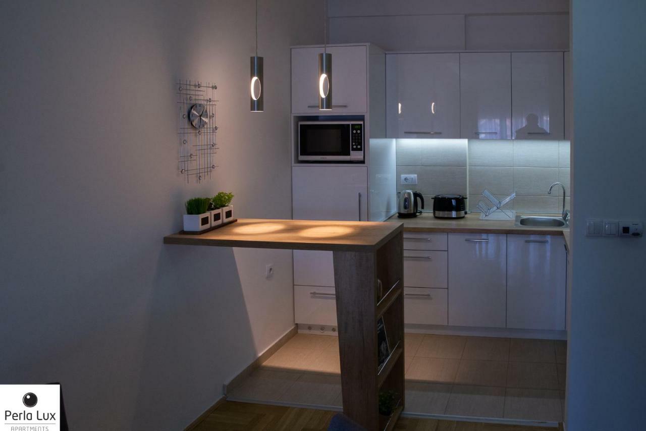Perla Lux Apartments อารันเยโลวัคส์ ภายนอก รูปภาพ